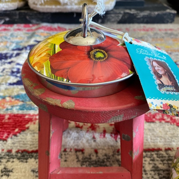 Pioneer Woman Flower Garden Tea Kettle 2.3 qt NWT never used - Picture 8 of 12